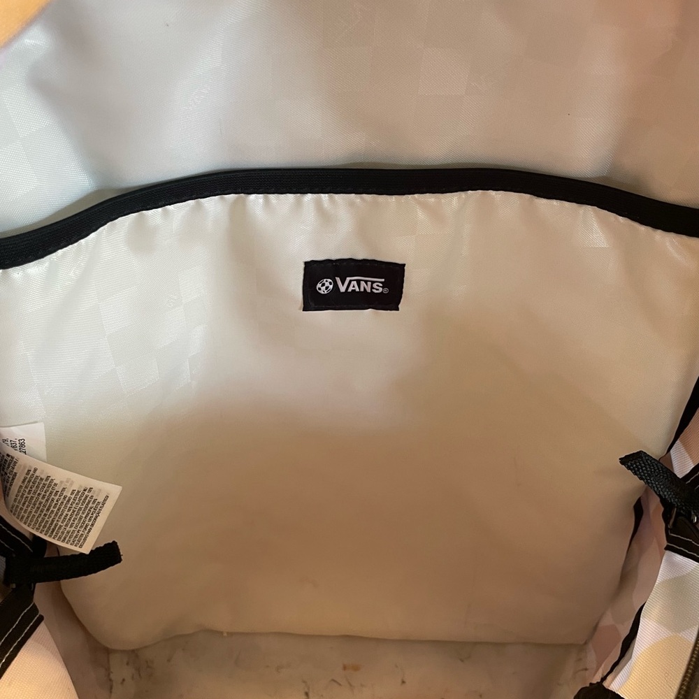 Vans Backpack + Matching Lunch Bag; Color: Ochre - Picture 6 of 10